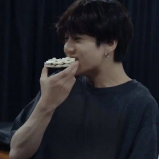 🦦 Стикер «bts jungkook» для Telegram