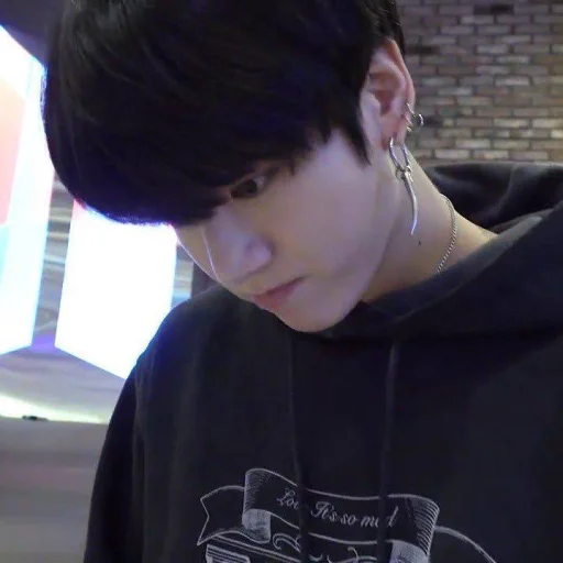 🦦 Стикер «bts jungkook» для Telegram