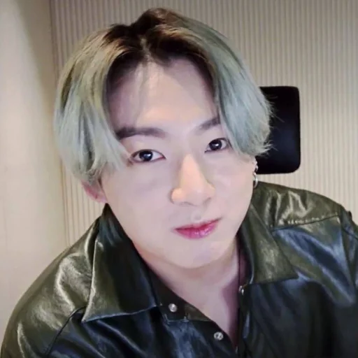 🦦 Стикер «bts jungkook» для Telegram