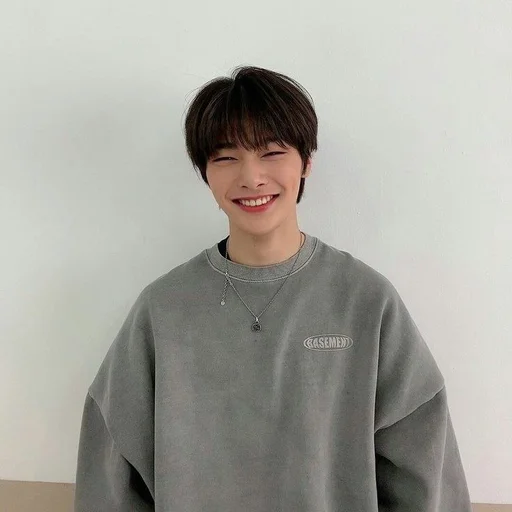 😁 Стикер «jeongin» для Telegram