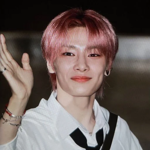 👋 Стикер «jeongin» для Telegram