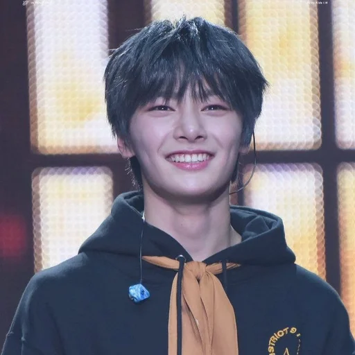 😃 Стикер «jeongin» для Telegram