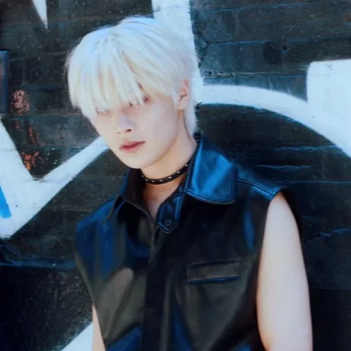 😐 Стикер «jeongin» для Telegram