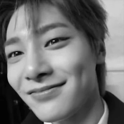 🐻‍❄️ Стикер «jeon lss» для Telegram