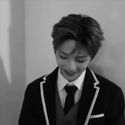 🐻‍❄️ Стикер «jeon lss» для Telegram