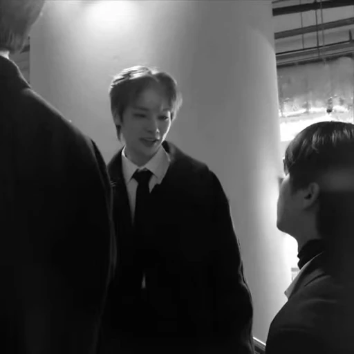 🐻‍❄️ Стикер «jeon lss» для Telegram