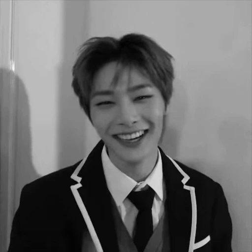 🐻‍❄️ Стикер «jeon lss» для Telegram
