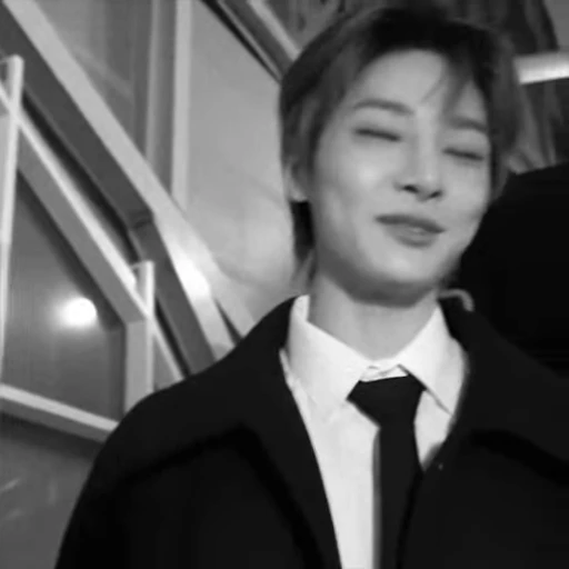 🐻‍❄️ Стикер «jeon lss» для Telegram