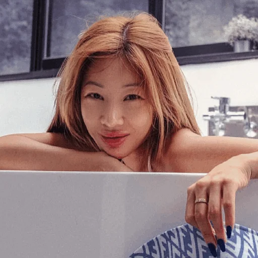 🤍 Стикер «JESSI / Джесси» для Telegram
