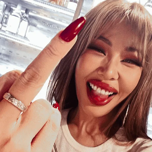 🤍 Стикер «JESSI / Джесси» для Telegram