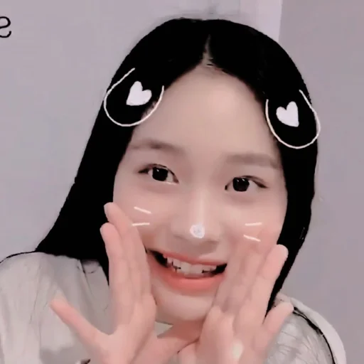 🤫 Стикер «jihyohan» для Telegram