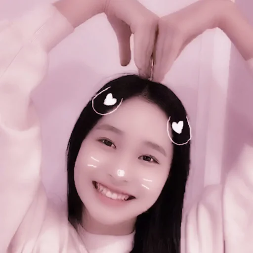 🐣 Стикер «han jihyo» для Telegram