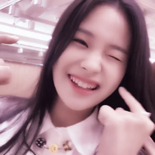 🐣 Стикер «han jihyo» для Telegram