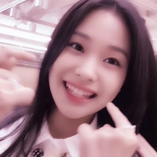 🐣 Стикер «han jihyo» для Telegram
