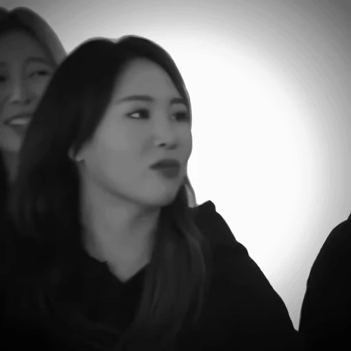 🖤 Стикер «itzy ryujin» для Telegram
