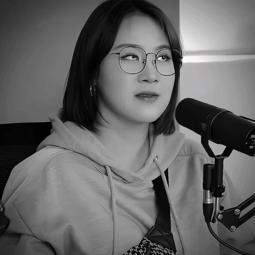 🖤 Стикер «itzy ryujin» для Telegram