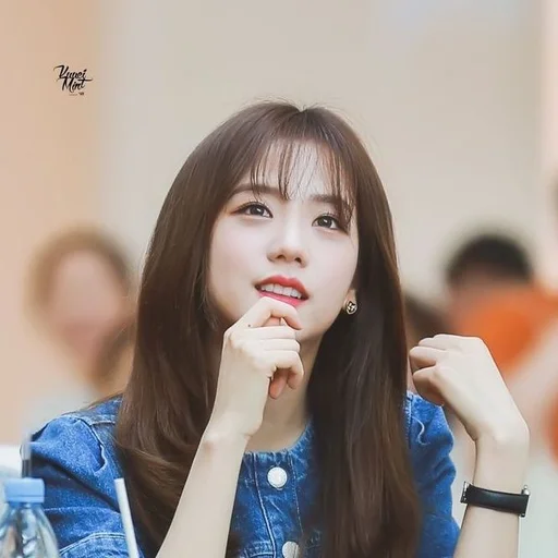 🦄 Стикер «jisoo» для Telegram