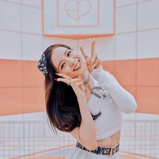 🦄 Стикер «jisoo» для Telegram
