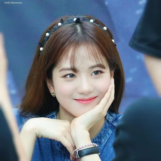 🦄 Стикер «jisoo» для Telegram