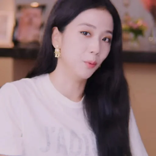 🥤 Стикер «blackpink jisoo» для Telegram