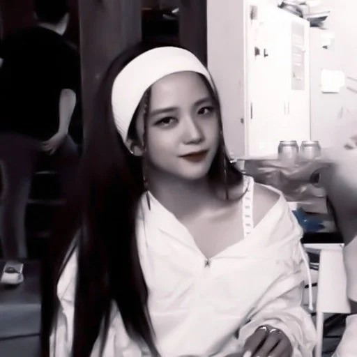 🌟 Стикер «Miss Jisoo» для Telegram