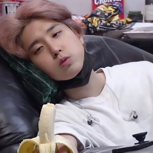 😘 Стикер «jisung// stray kids» для Telegram