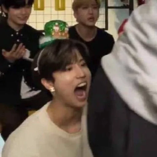 😠 Стикер «jisung// stray kids» для Telegram