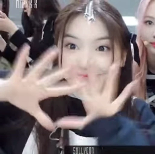 🖤 Стикер «jijiwoo» для Telegram
