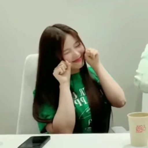 🫛 Стикер «jijiwoo» для Telegram