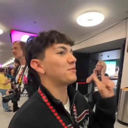 ❤ Стикер «JJ Austria Eurovision 2025 Winner» для Telegram