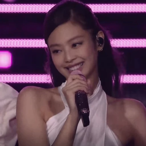🥰 Стикер «jennie blackpink» для Telegram