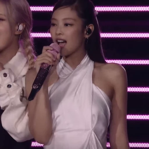 🥰 Стикер «jennie blackpink» для Telegram