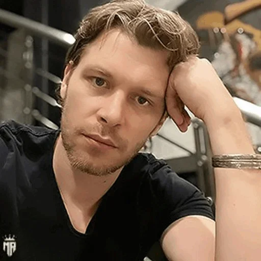 😒 Стикер «Joseph Morgan» для Telegram