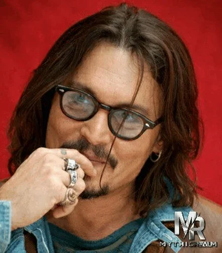 😉 Стикер «Johny Depp» для Telegram