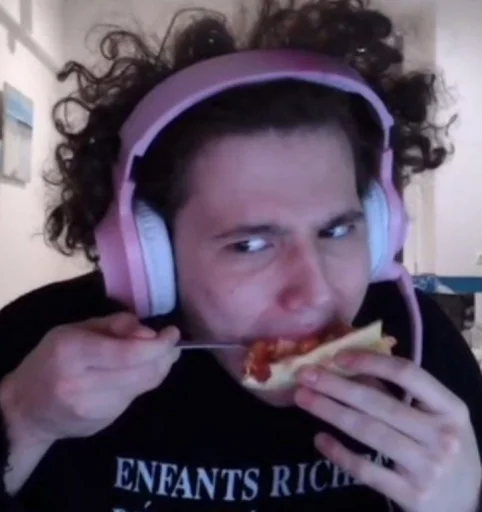 🍕 Стикер «Жожо и Некончай» для Telegram