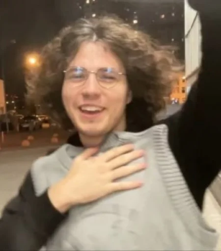 😄 Стикер «Жожо и Некончай» для Telegram