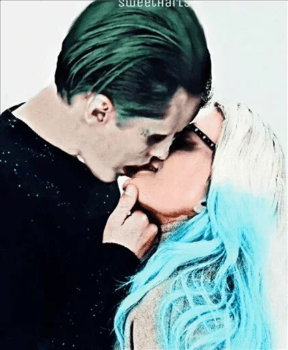 😑 Стикер «joker and harley love story» для Telegram