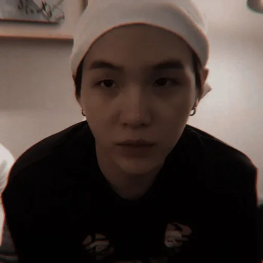 🐵 Стикер «Suga» для Telegram