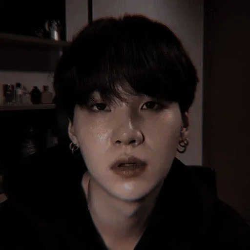 🐵 Стикер «Suga» для Telegram