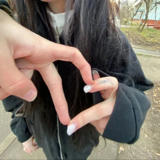 🤍 Стикер «julik» для Telegram