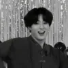 Стикер 22 🎬 Jungkook - BTS