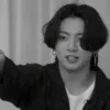 Стикер 17 🎬 Jungkook - BTS
