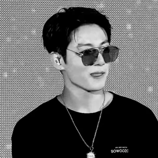 🎤 Стикер «⭑🎤 `` 𝗃𝗎𝗇𝗀𝗄𝗈𝗈𝗄 𝖻𝗒» для Telegram