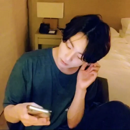 🌒 Стикер «Jungkook» для Telegram