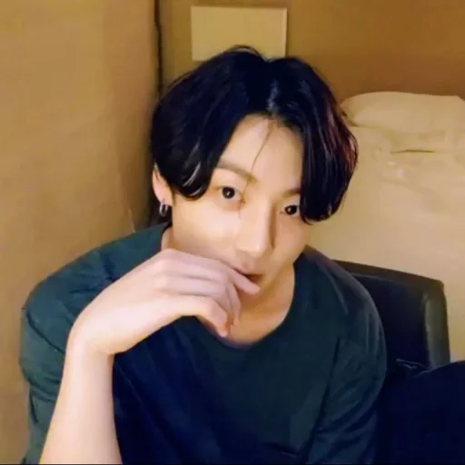 🌒 Стикер «Jungkook» для Telegram