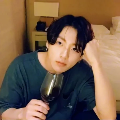 🌒 Стикер «Jungkook» для Telegram