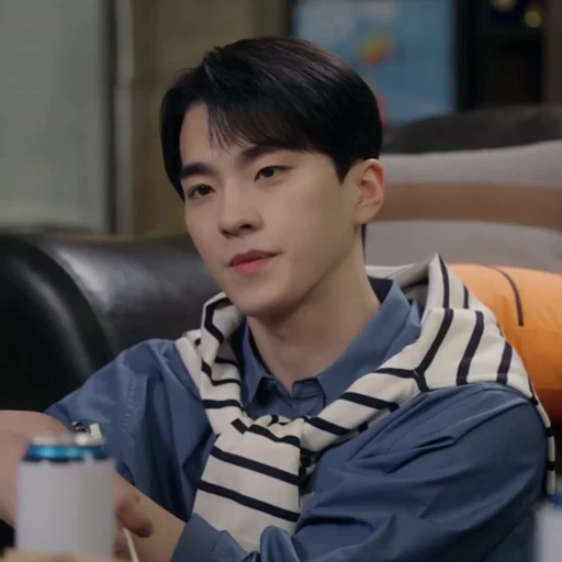 🏀 Стикер «Jungwoo» для Telegram