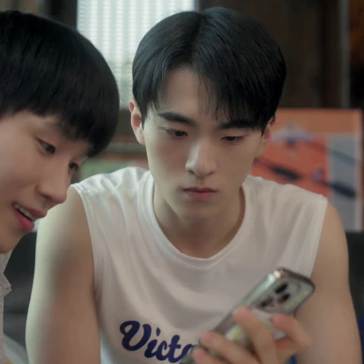 🏀 Стикер «Jungwoo» для Telegram