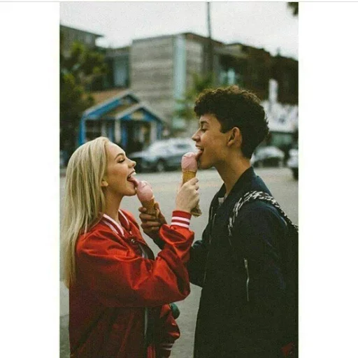 🧐 Стикер «Just Love» для Telegram