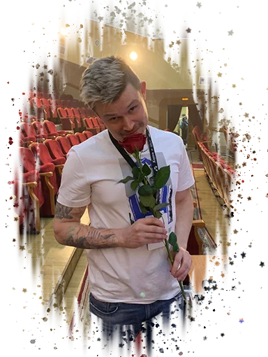 ❤️ Стикер «Вдали, над деревней летали собаки» для Telegram